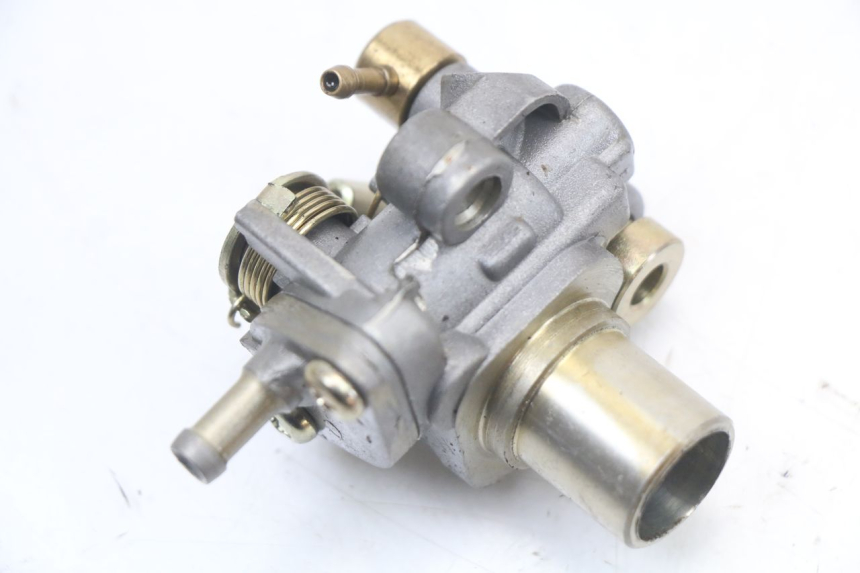 photo de POMPA OLEJU DAELIM A-FOUR 2T 50 (2005 - 2012) - Stan powierzchni