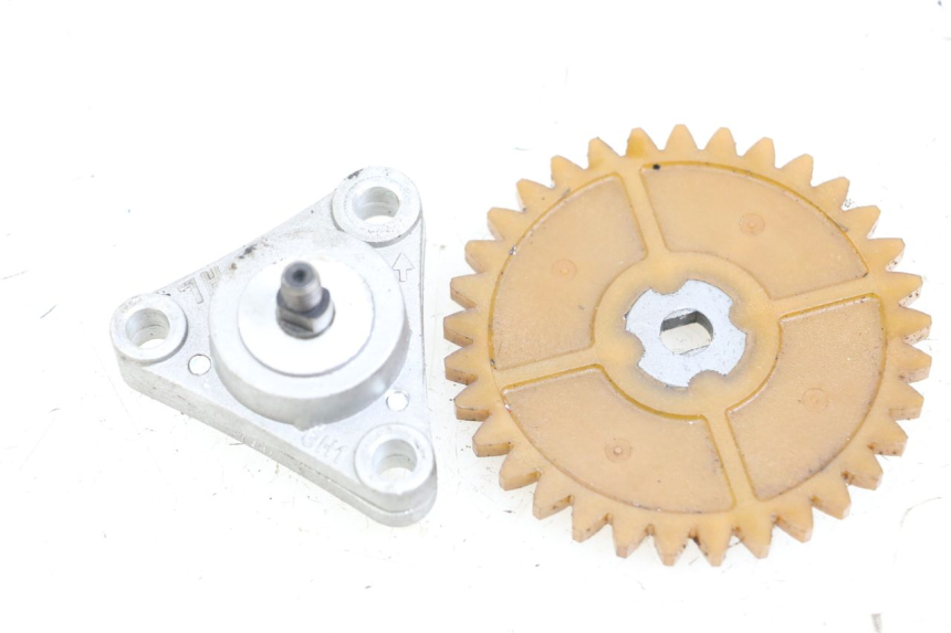 photo de POMPA OLEJU KYMCO AGILITY PREMIUM 50 (2007 - 2010) - Szczegół części