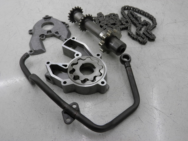 photo de POMPA OLEJU BMW R RS 1150 (2001 - 2005) - Widok główny