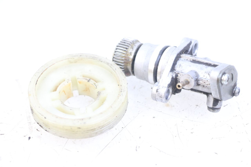 photo de POMPA OLEJU MBK BOOSTER SPIRIT 50 (2004 - 2017) - Inny kąt widzenia