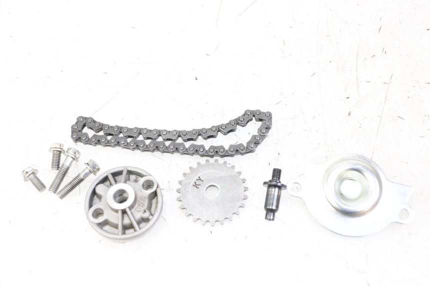 photo de POMPA OLEJU DAELIM BESBI 125 (2007 - 2008) - Zoom stanu zużycia