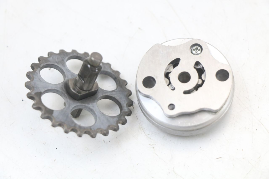 photo de POMPA OLEJU KYMCO DINK STREET 125 (2009 - 2014) - Zoom stanu zużycia