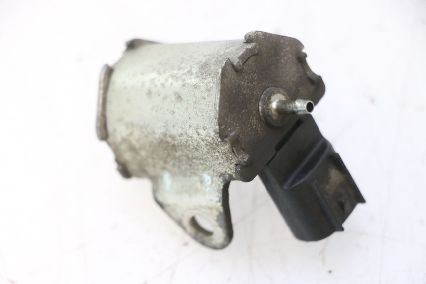 photo de POMPA OLEJU PEUGEOT ELYSTAR 50 (2002 - 2014) - Inny kąt widzenia