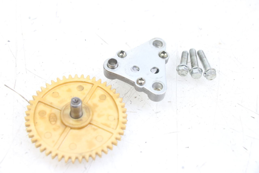 photo de POMPA OLEJU JM MOTORS EVOLIS 4T 50 (2018 - 2022) - Inny kąt widzenia