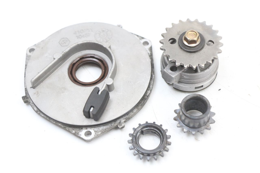 photo de POMPA OLEJU PIAGGIO FLY 4T 50 (2004 - 2010) - Widok główny