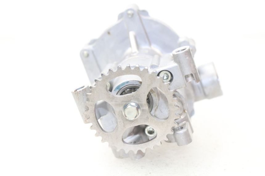 photo de POMPA OLEJU YAMAHA FZ8 800 (2010 - 2016) - Punkty mocowania