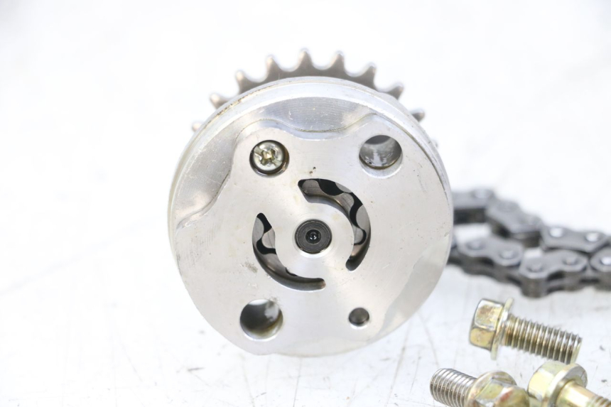 photo de POMPA OLEJU GOES WIKI 125 (2010 - 2015) - Zoom stanu zużycia