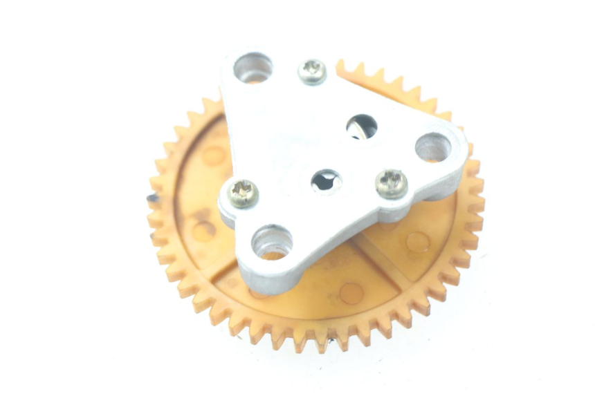 photo de POMPA OLEJU PEUGEOT KISBEE 4T 50 (2010 - 2017) - Zoom stanu zużycia