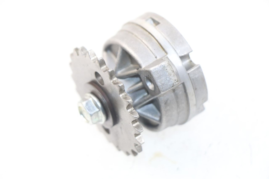 photo de POMPA OLEJU PIAGGIO LIBERTY IGET 4T 50 (2015 - 2020) - Inny kąt widzenia