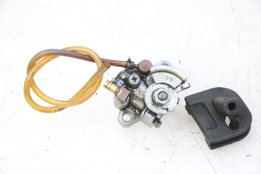 photo de POMPA OLEJU PIAGGIO NEW TYPHOON 50 (2010 - 2017) - Widok główny