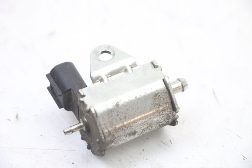 photo de POMPA OLEJU PEUGEOT TREKKER TKR 50 (2005 - 2014) - Inny kąt widzenia