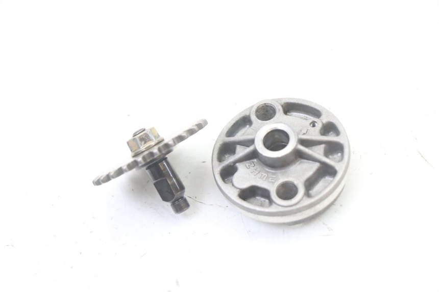 photo de POMPA OLEJU PEUGEOT VIVACITY 125 (2010 - 2017) - Inny kąt widzenia