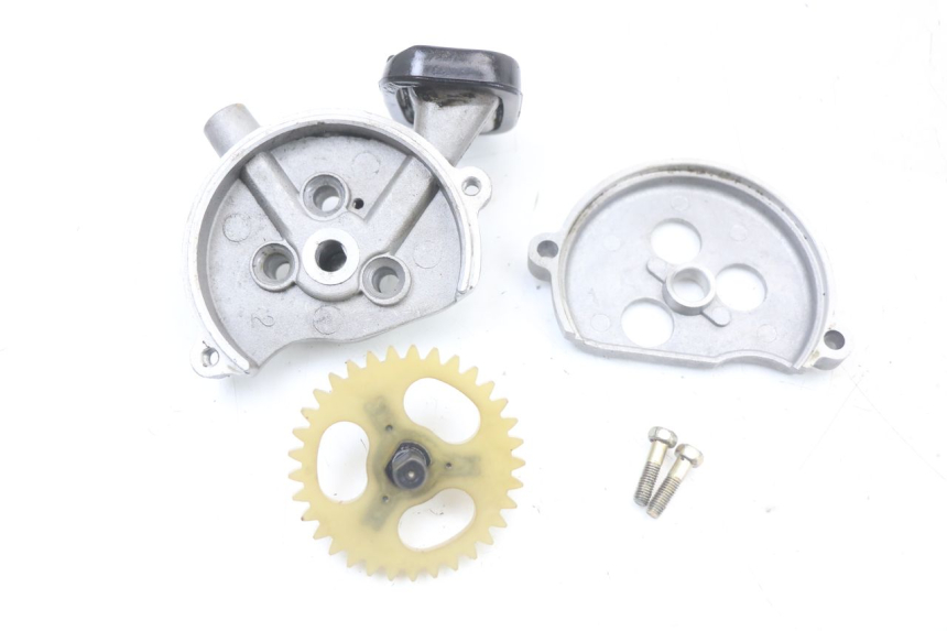 photo de POMPA OLEJU REGAL RAPTOR RAXTER 2 125 (2007 - 2015) - Inny kąt widzenia