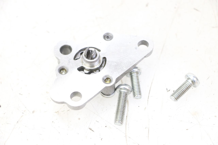 photo de POMPA OLEJU APOLLO RFZ 125 - Widok główny