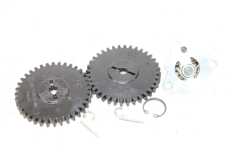 photo de POMPA OLEJU PEUGEOT SATELIS COMPRESSOR K15 125 (2006 - 2009) - Zoom stanu zużycia