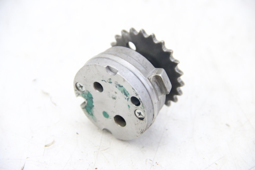 photo de POMPA OLEJU APRILIA SCARABEO 4T 50 (2009 - 2017) - Inny kąt widzenia