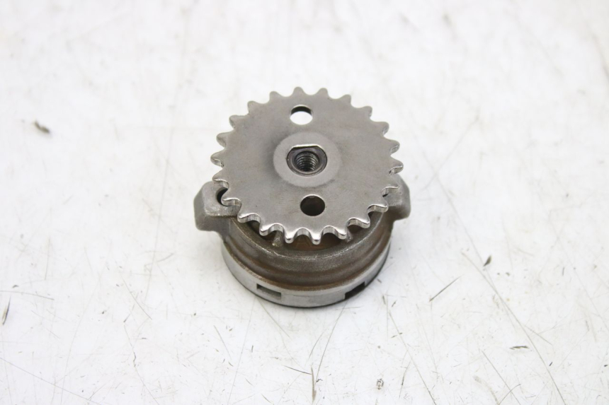 photo de POMPA OLEJU APRILIA SCARABEO 100 (2003 - 2012) - Widok główny