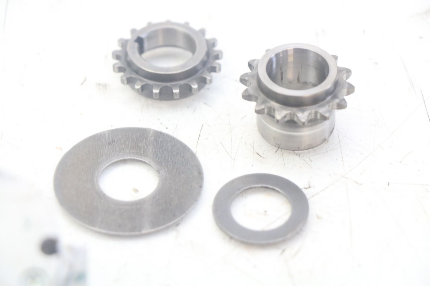 photo de POMPA OLEJU APRILIA SCARABEO 100 (2003 - 2012) - Szczegół części