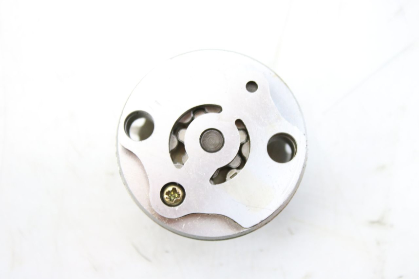 photo de POMPA OLEJU KYMCO SENTO 100 (2008 - 2013) - Zbliżenie techniczne