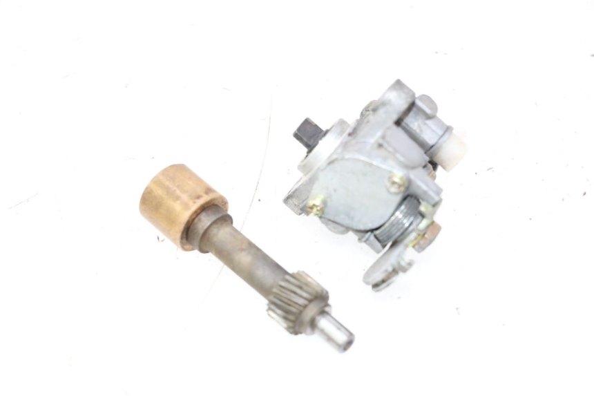 photo de POMPA OLEJU PEUGEOT SPEEDFIGHT LC 50 (1996 - 2002) - Szczegół części