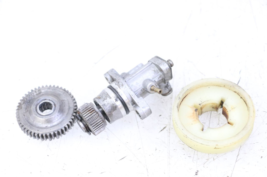 photo de POMPA OLEJU TNT MOTOR ROMA 10' 2T 50 (2011 - 2018) - Zoom stanu zużycia