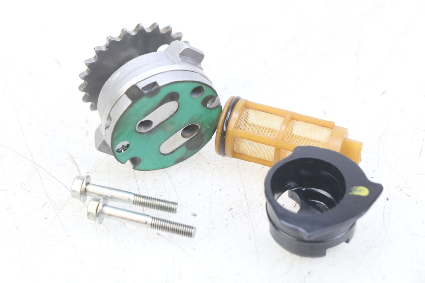 photo de POMPA OLEJU PIAGGIO VESPA GTS IGET ABS 125 (2017 - 2023) - Zoom stanu zużycia