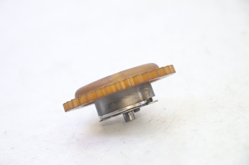 photo de POMPA OLEJU YAMAHA X-MAX XMAX 125 (2010 - 2013) - Inny kąt widzenia