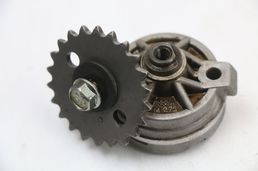 photo de POMPA OLEJU PIAGGIO X9 125 (2000 - 2003) - Inny kąt widzenia