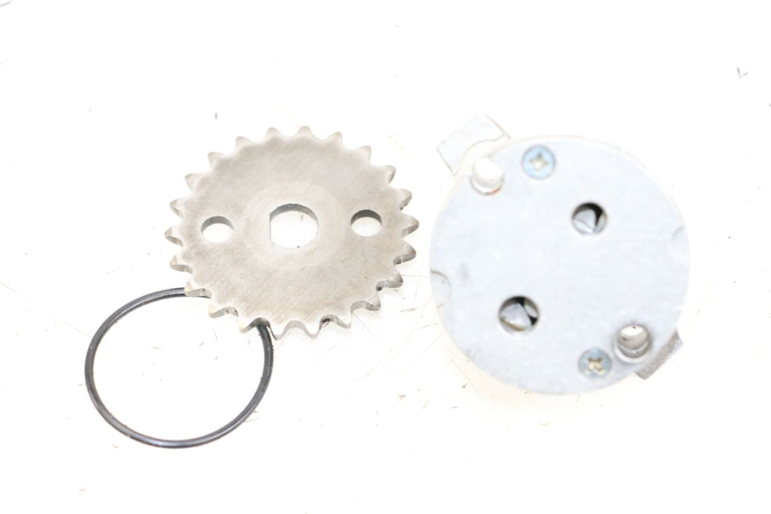 photo de POMPA OLEJU PIAGGIO XEVO - X EVO 125 (2007 - 2017) - Szczegół części