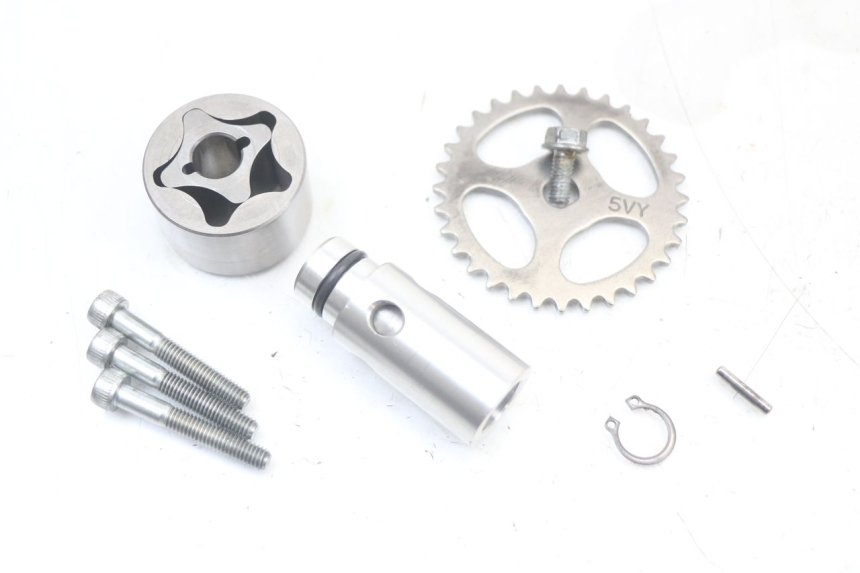 photo de POMPA OLEJU YAMAHA FZ1 FAZER 1000 (2007 - 2009) - Widok ogólny