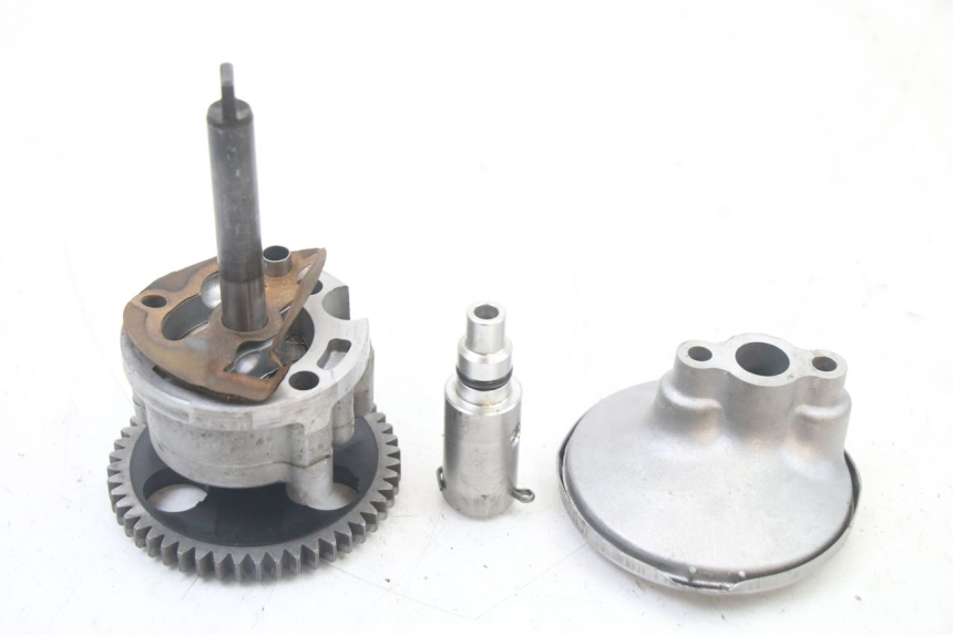 photo de POMPA OLEJU YAMAHA FZS FAZER 600 (2001 - 2003) - Zoom stanu zużycia