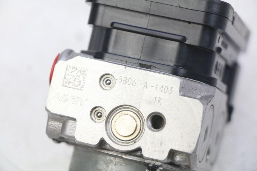 photo de POMPA ABS HONDA CB R 1000 (2018 - 2023) - Widok ogólny