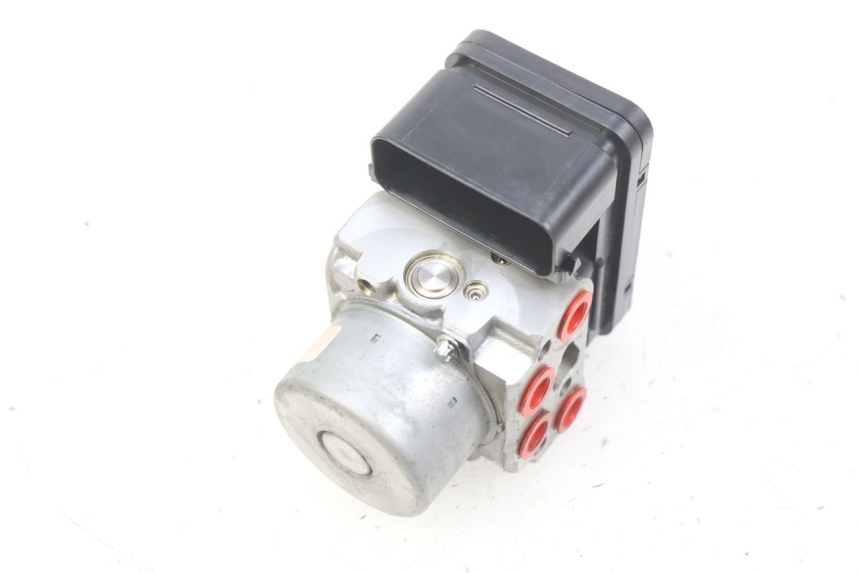 photo de POMPA ABS HONDA CB R 1000 (2018 - 2023) - Stan powierzchni