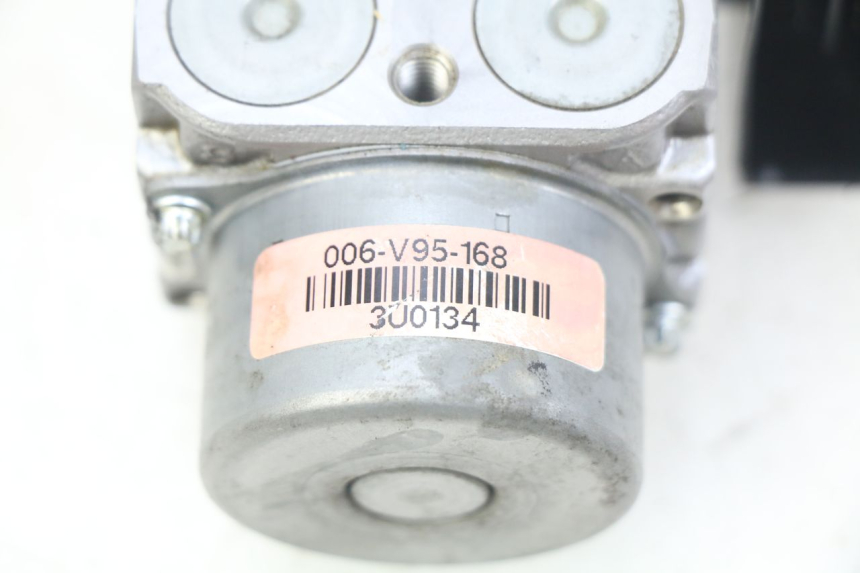 photo de POMPA ABS HONDA CB R 1000 (2018 - 2023) - Część sprawdzona