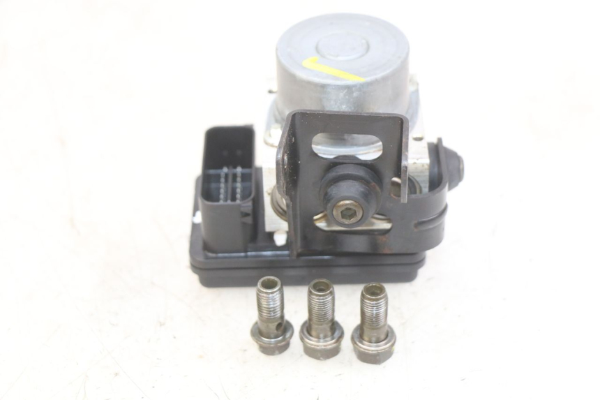 photo de POMPA ABS KYMCO DOWNTOWN ABS 125 (2015 - 2017) - Szczegóły charakterystyczne