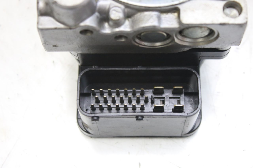 photo de POMPA ABS HONDA FES S-WING SWING ABS 125 (2007 - 2015) - Widok ogólny