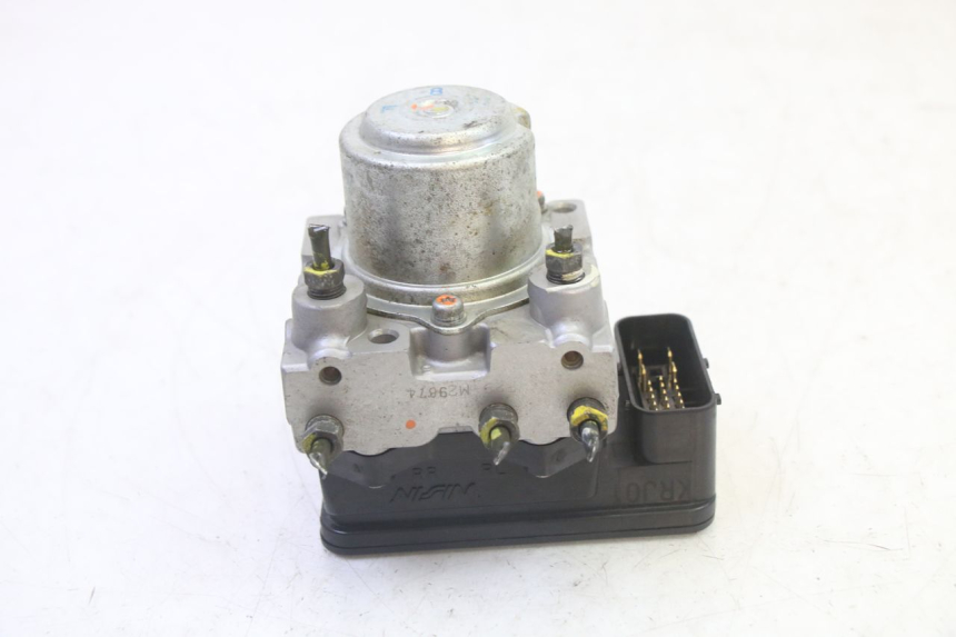 photo de POMPA ABS HONDA FES S-WING SWING ABS 125 (2007 - 2015) - Widok główny