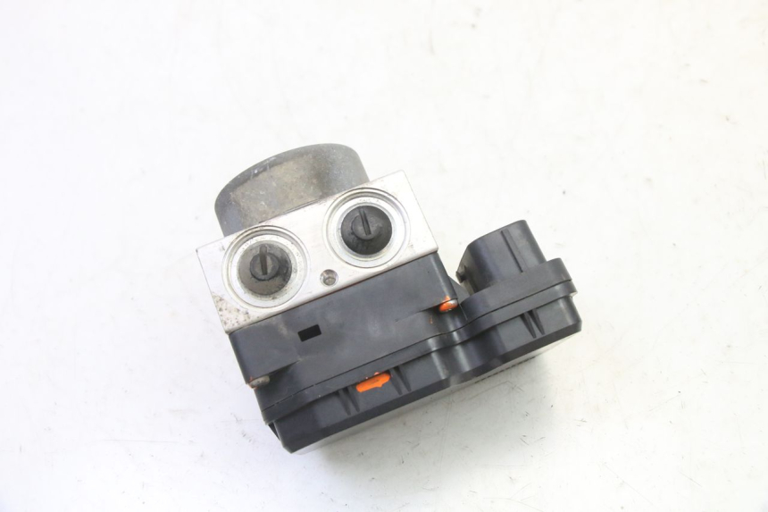 photo de POMPA ABS YAMAHA FJR ABS 1300 (2016 - 2020) - Stan powierzchni