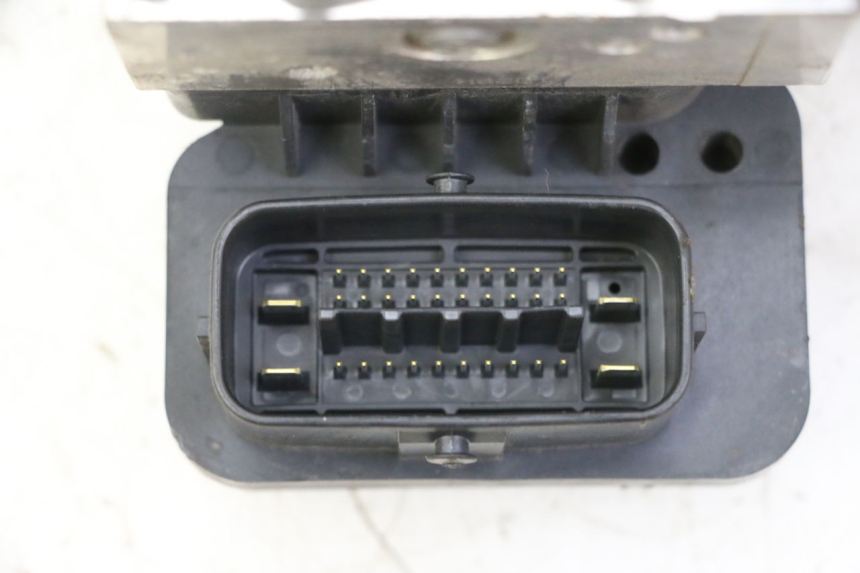 photo de POMPA ABS YAMAHA FJR ABS 1300 (2006 - 2012) - Widok ogólny