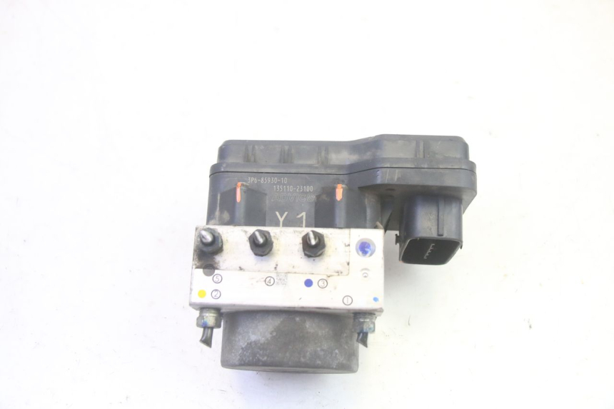 photo de POMPA ABS YAMAHA FJR ABS 1300 (2006 - 2012) - Punkty mocowania