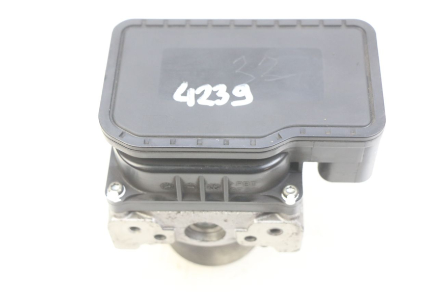 photo de POMPA ABS HONDA FJS SILVERWING SILVER WING 400 (2009 - 2016) - Część sprawdzona