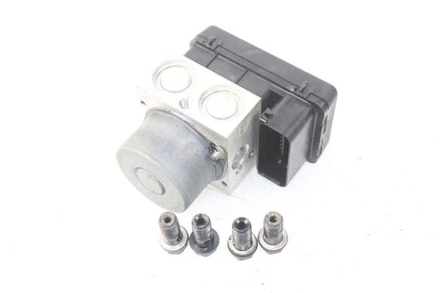 photo de POMPA ABS SYM GTS EFI ABS 125 (2012 - 2016) - Inny kąt widzenia