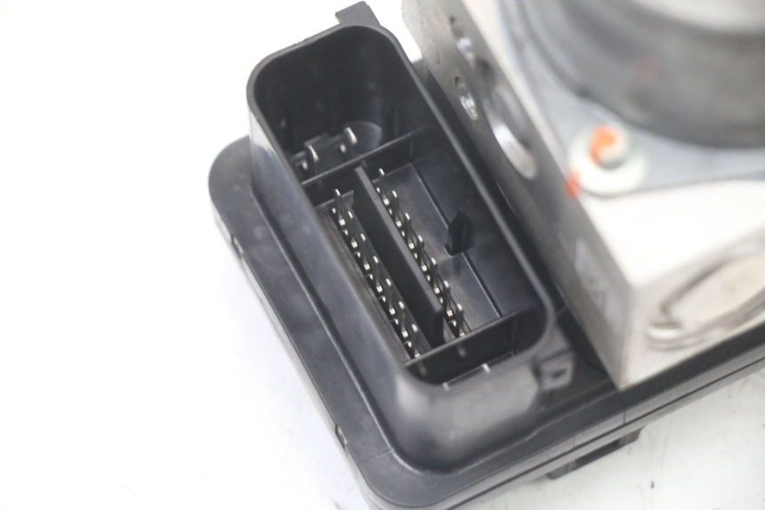 photo de POMPA ABS HONDA FORZA 125 (2021 - 2025) - Zoom stanu zużycia