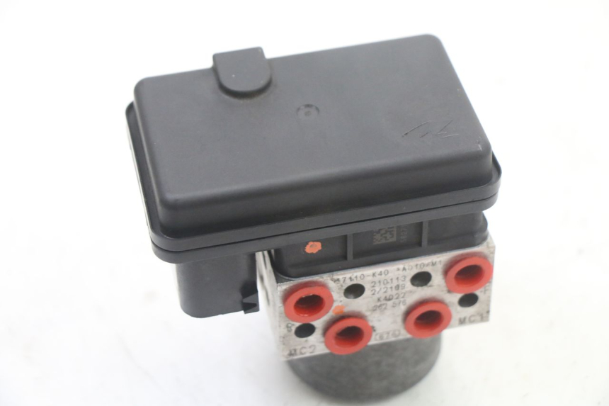 photo de POMPA ABS HONDA FORZA 125 (2021 - 2025) - Punkty mocowania