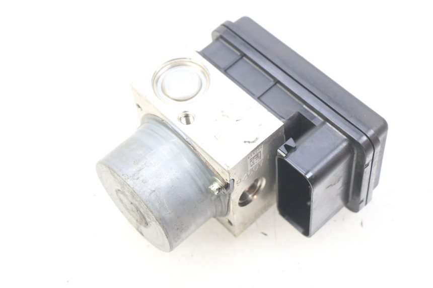 photo de POMPA ABS PIAGGIO LIBERTY IGET S 125 (2016 - 2020) - Szczegóły charakterystyczne