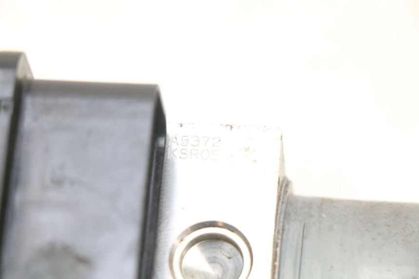 photo de POMPA ABS PIAGGIO LIBERTY IGET S 125 (2016 - 2020) - Punkty mocowania