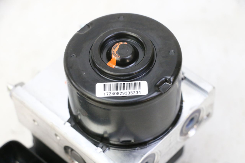 photo de POMPA ABS PIAGGIO MP3 HPE 310 (2024 - 2025) - Szczegóły charakterystyczne