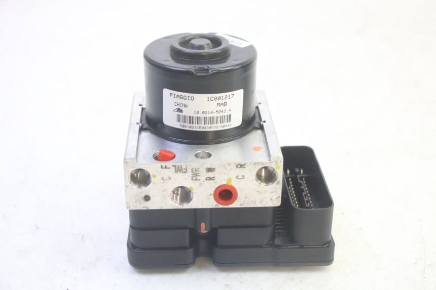 photo de POMPA ABS PIAGGIO MP3 HPE 350 (2018 - 2020) - Widok główny