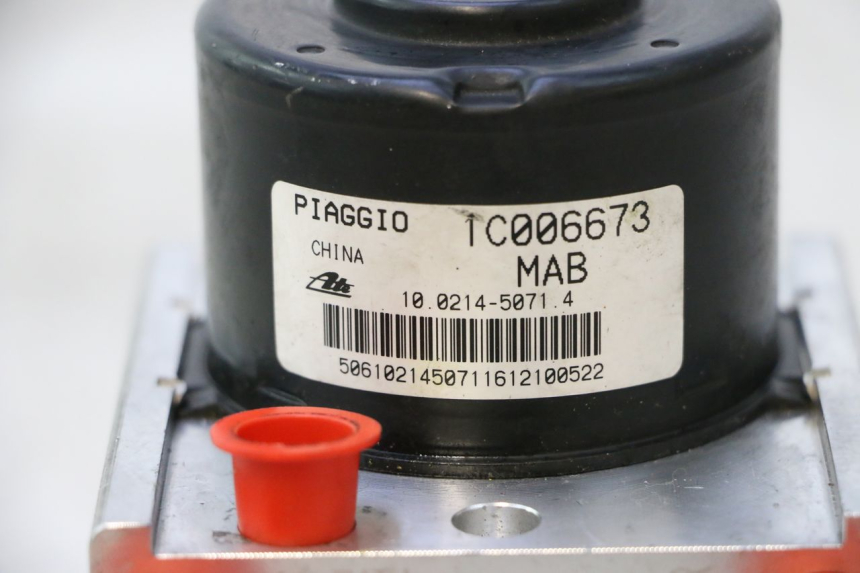 photo de POMPA ABS PIAGGIO MP3 HPE 530 (2022 - 2026) - Część sprawdzona