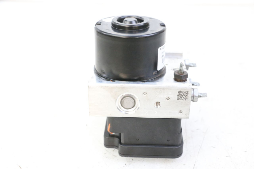 photo de POMPA ABS PIAGGIO MP3 500 (2014 - 2017) - Szczegóły charakterystyczne